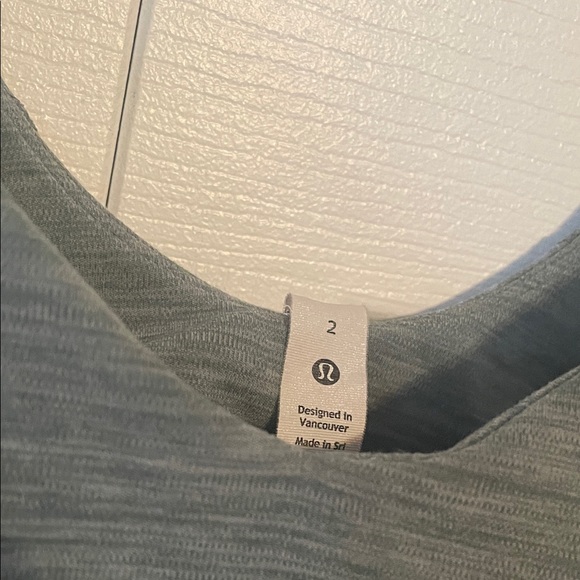 Lululemon Heather Green Align Padded Tank -Size 2 - Picture 14 of 16